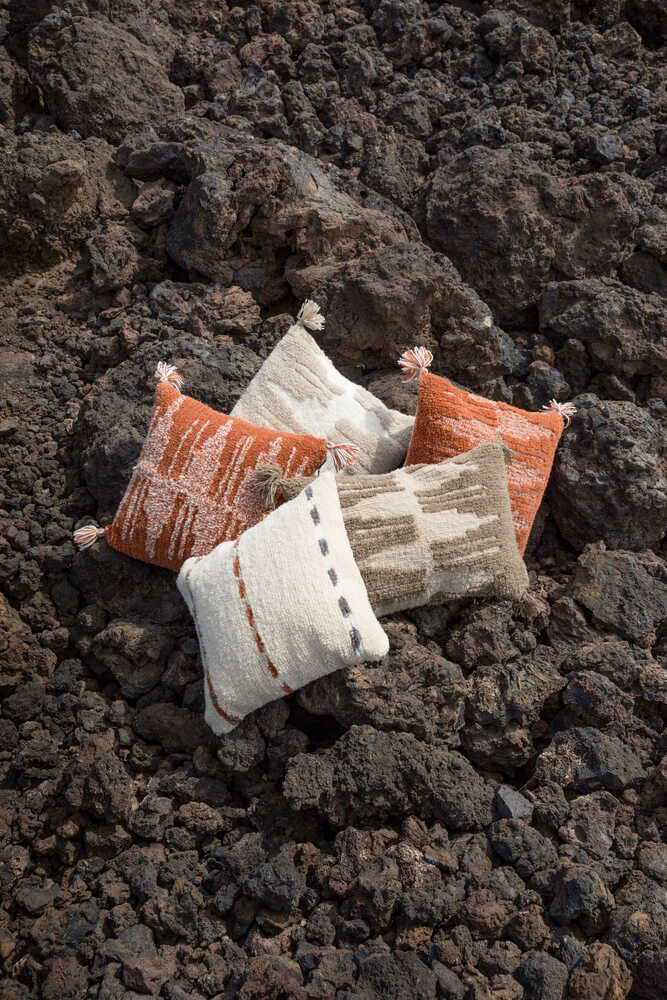 CUSHION ZAGROS SANDSTONE-NATURAL - Image 6